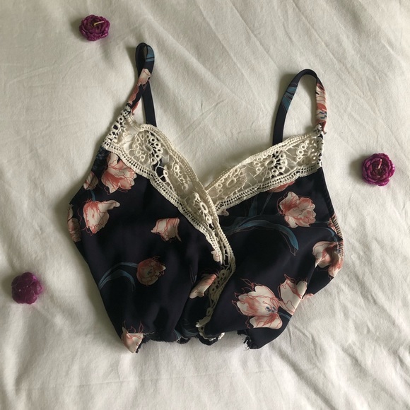 Spring crop top - Picture 4 of 7